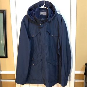 REI town coat XXL men’s raincoat water resistant jacket with hood